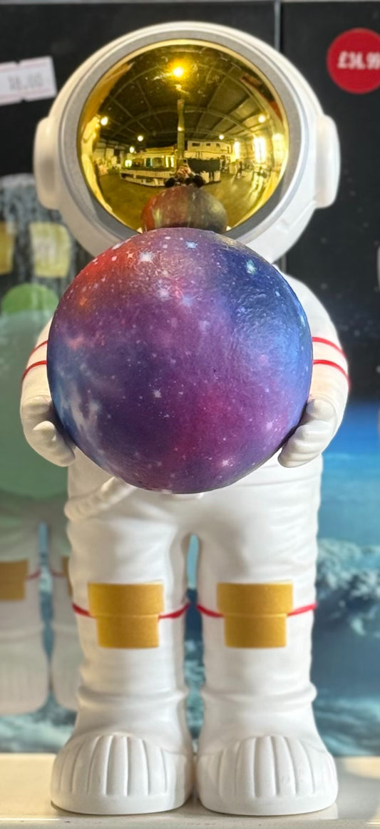 Astronaut Lamp Radio